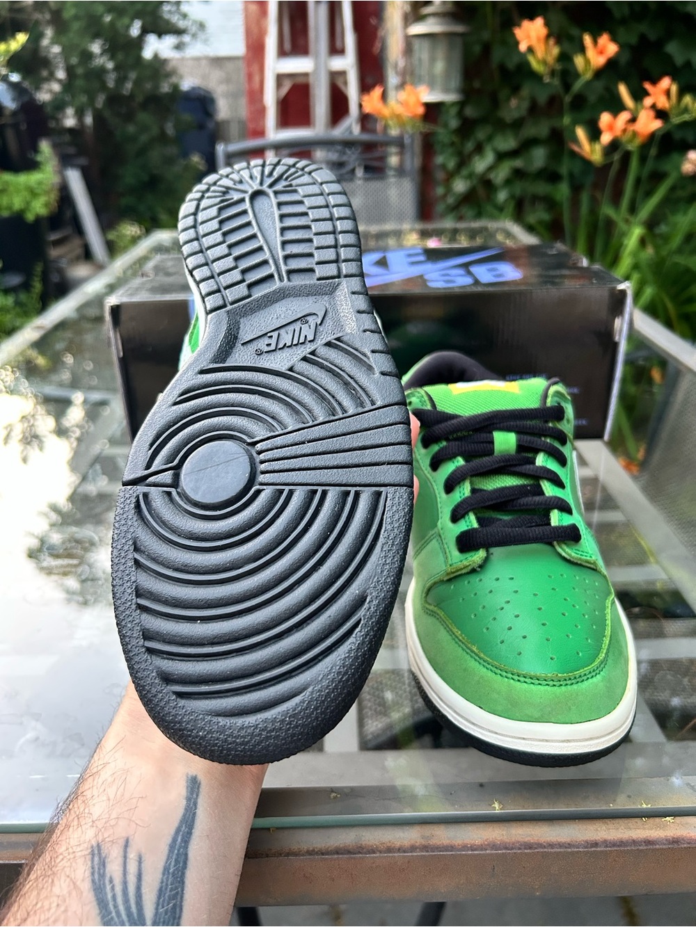 Size 8.5 - Nike SB “Tokyo Taxi” Dunk Low - Picture 6 of 6
